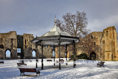 Winter snow, Newark Castle, Newark on Trent