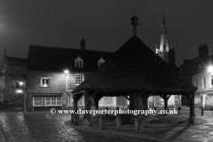 The Wooden Buttercross at night, Oakham