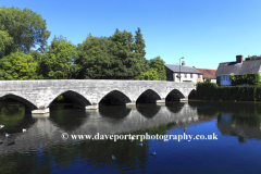 Bridge over the River Avon, Fordingbridge town