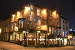 Christmas decorations, Steep Hill, Lincoln