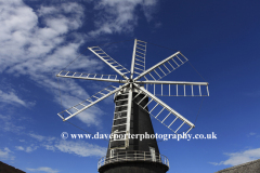 Heckington Windmill, Heckington village