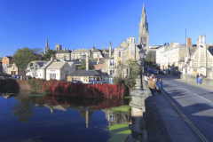 Autumn colours, river Welland bridge, Stamford