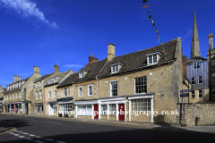 Street view of Oundle town