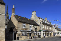 Street scene in Oundle Town