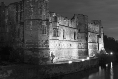 Dusk view over the ruins of Newark Castle