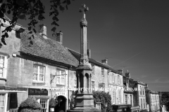 Street scene in Burford town