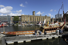 The Royal Rowbarge Gloriana, St Katherines Dock