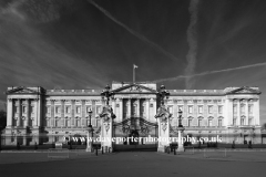 Frontage of Buckingham Palace