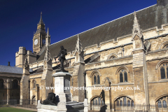 Statue of Oliver Cromwell, Houses of Parliament