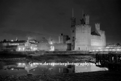 Caernarfon Castle, Caernarfon town