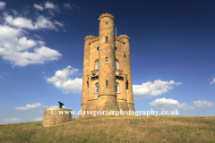 Summer view of Broadway Tower, Broadway village