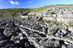 Malham Cove, limestone cliffs, Malhamdale