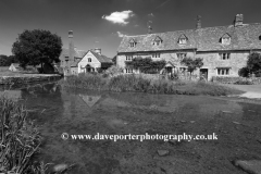 Cottages, River Eye, Lower Slaughter village
