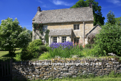Cottage, Upper Slaughter village
