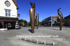 Sculptures in Leys Square, Letchworth Garden City
