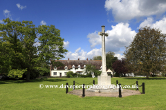 Memorial cross, Ickwell village Green