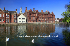 Architecture along the river Great Ouse, Bedford