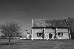 The Willington Dovecote and Stables, Willington village