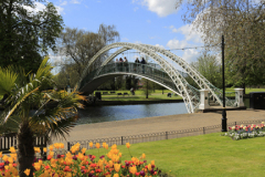 River Great Ouse Embankment, Bedford town