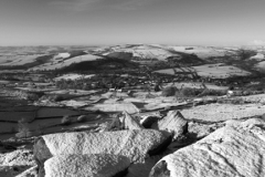 Winter snow on Curbar Edge