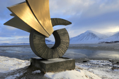 Monument at Borgarfjördur fjord, Borgarnes town